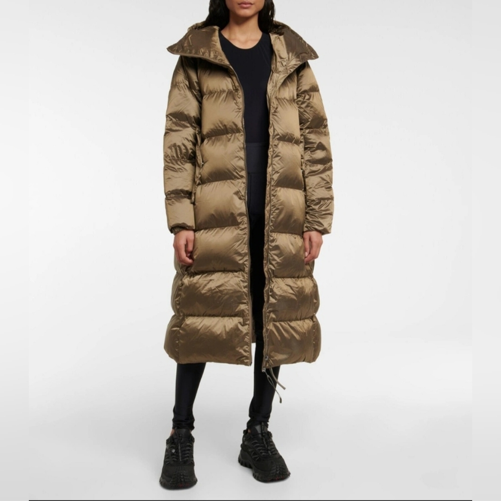NWOT Payton Puffer Coat by Varley,